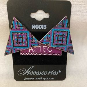 AZTEC Fashion Post Pierced Earrings Triangle NWT